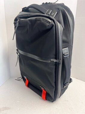 Black Ember Citadel R3 (25L) Backpack Business Bag w/Accessories